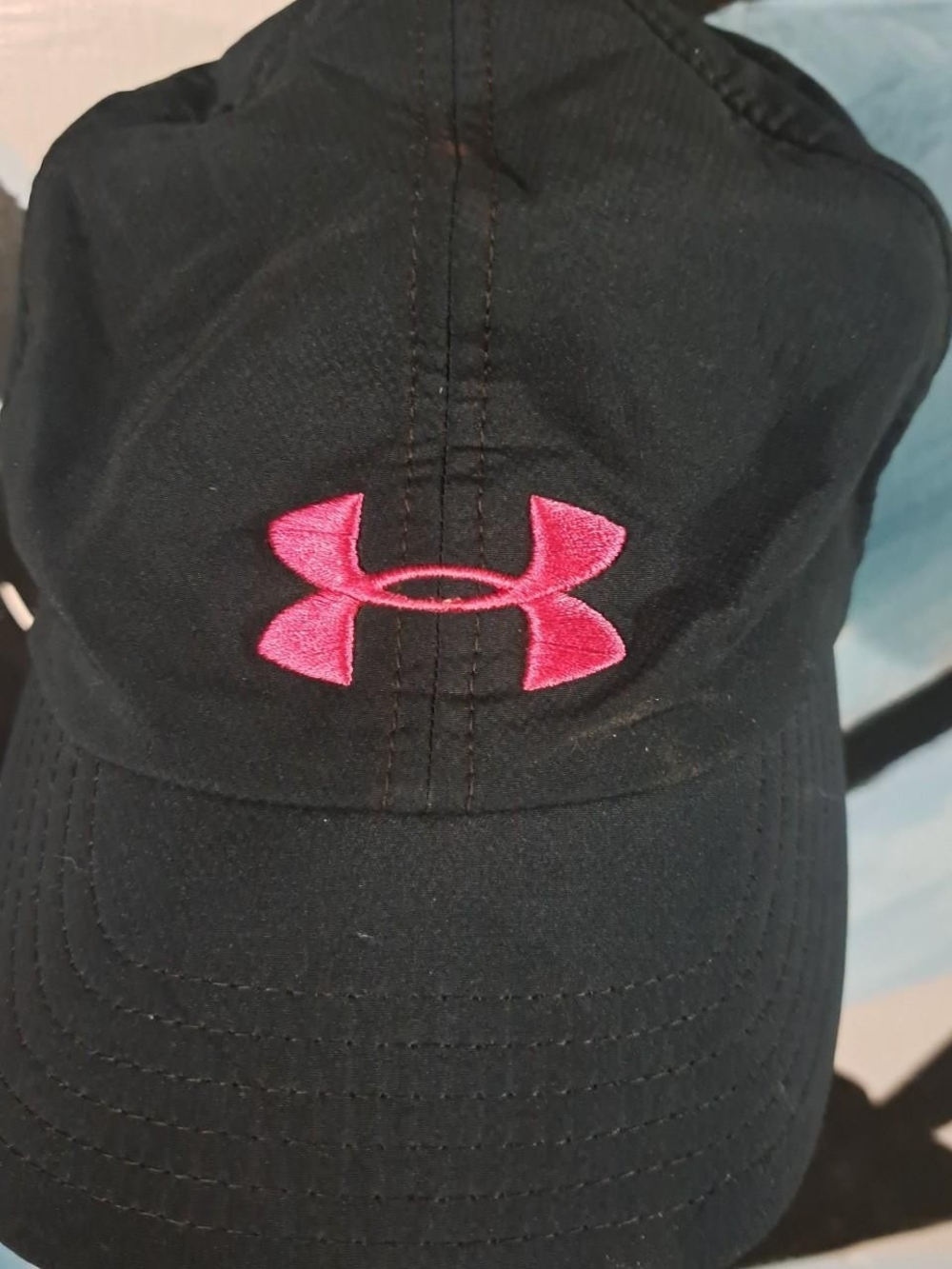 Under Armour Womens Black Cap with Pink Logo